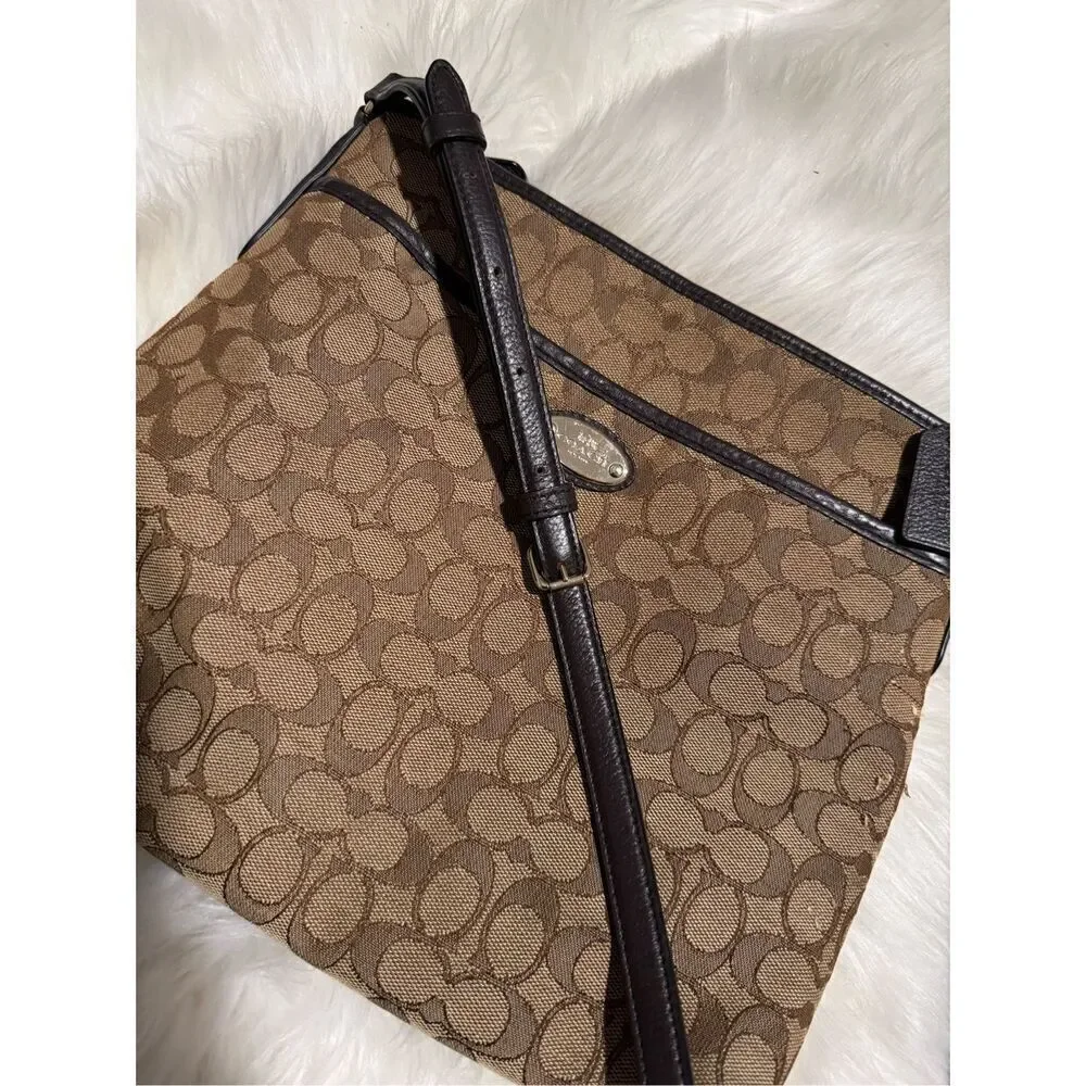 Coach signature crossbody
